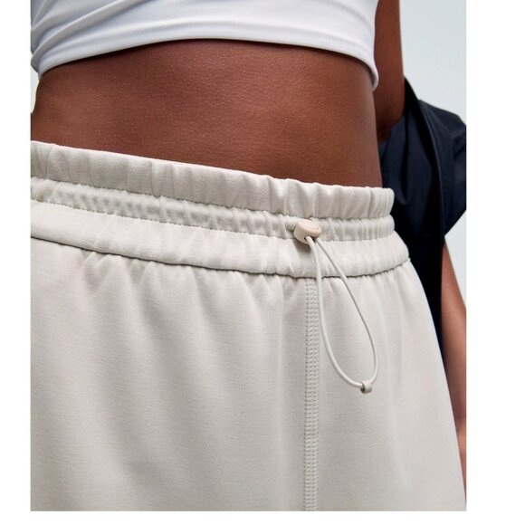 Lululemon Softstreme High-Rise Pant Regular Light Grey Size 8 - Picture 16 of 16